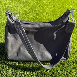 Gun Tote'N Mamas Black Concealed Carry Leather Hobo Handbag
